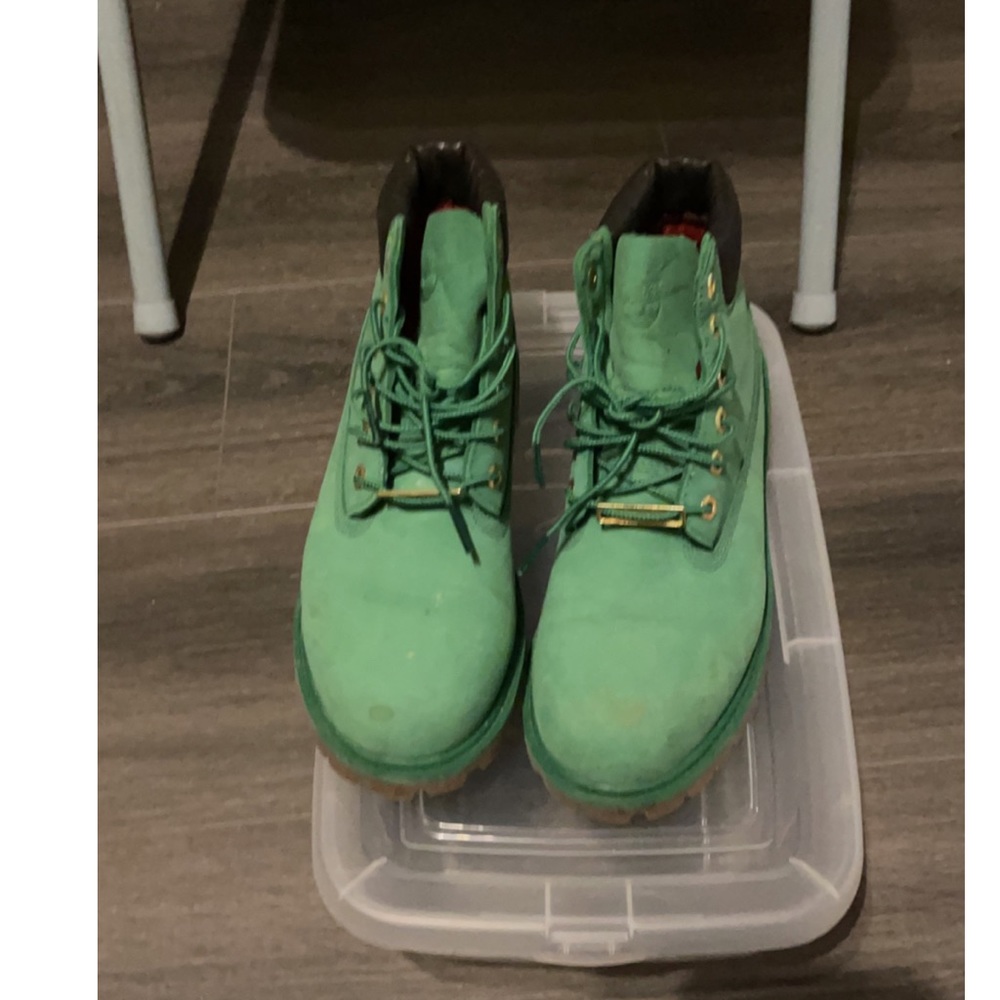 Green timberlands size 3 youth